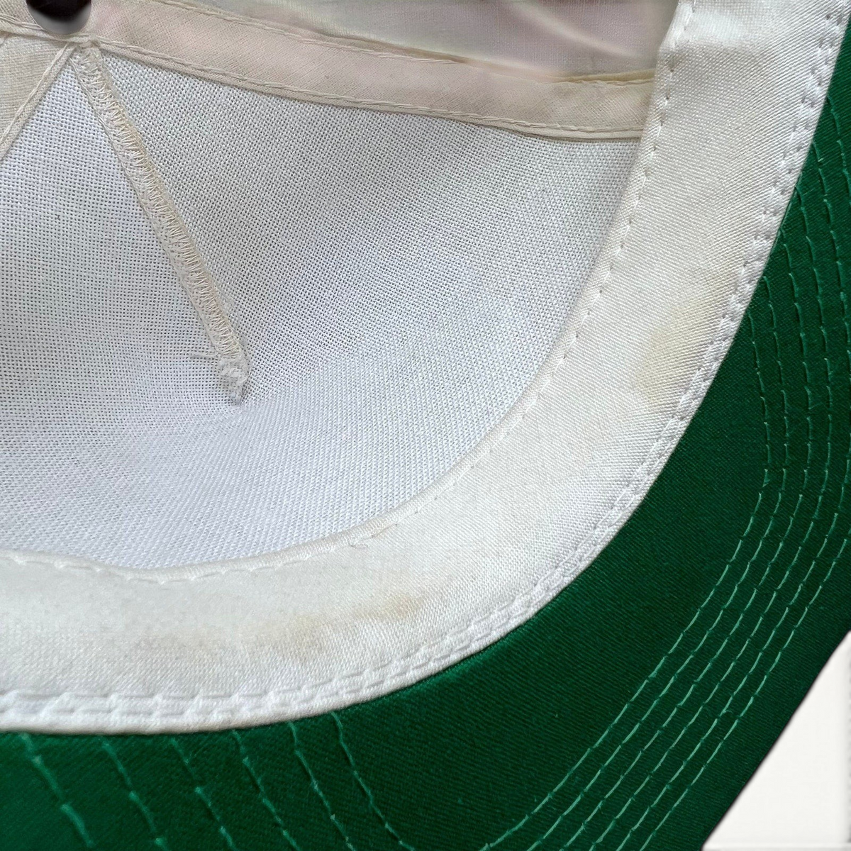 Raree Finds vintage Ya-Hopi Headwear Super Bowl XXII snapback interior showing white crown and green underbill