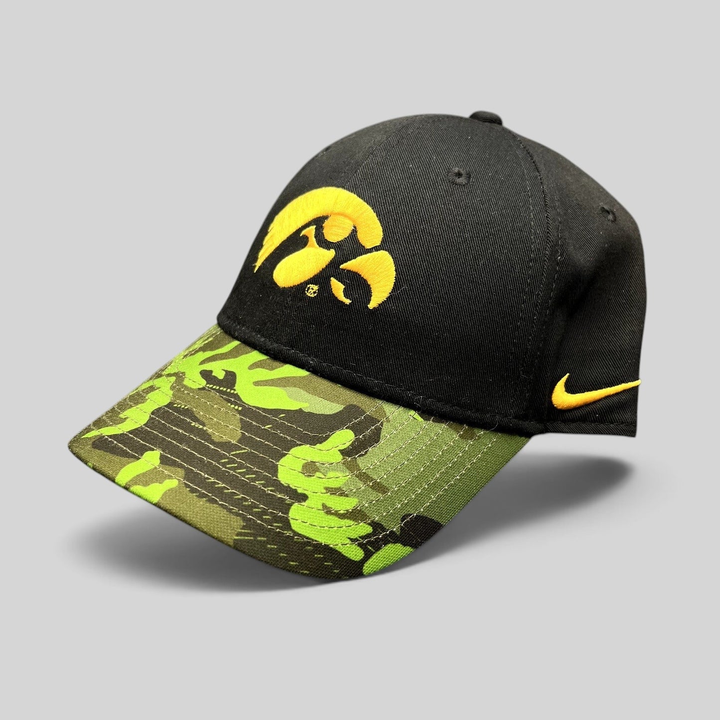 Nike Iowa Hawkeyes Camo Bill Strapback Hat Legacy91 Black
