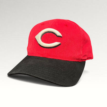 Cincinnati Reds Logo Athletic hat, opposite angled front view