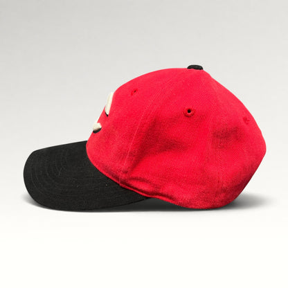 Cincinnati Reds Logo Athletic hat, side view