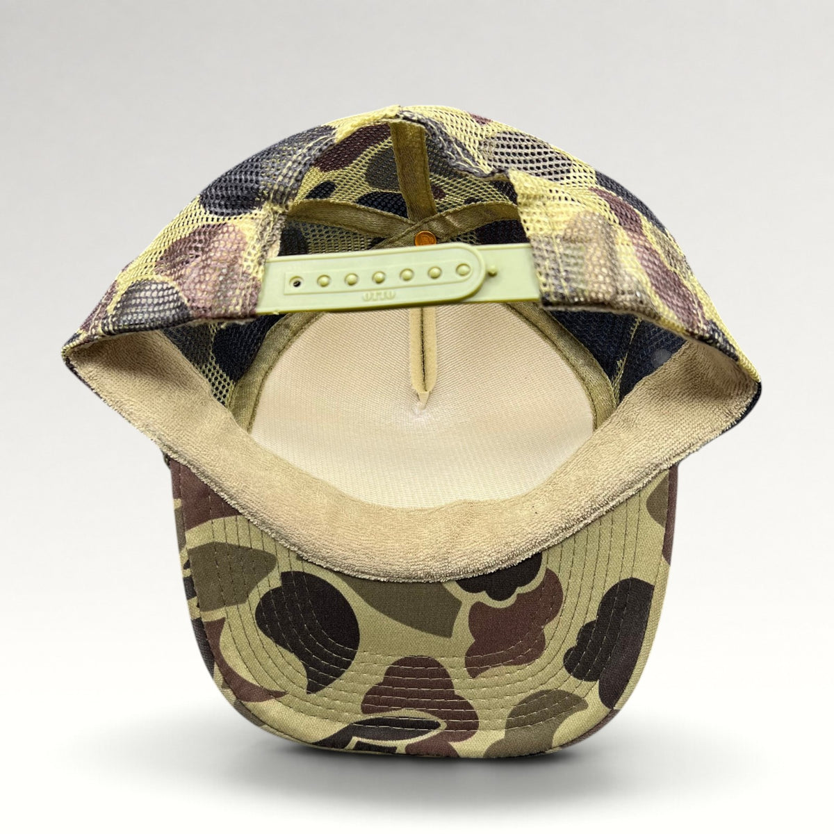 SPY Camo OTTO 2000s Rope Trucker Hat, photo 6