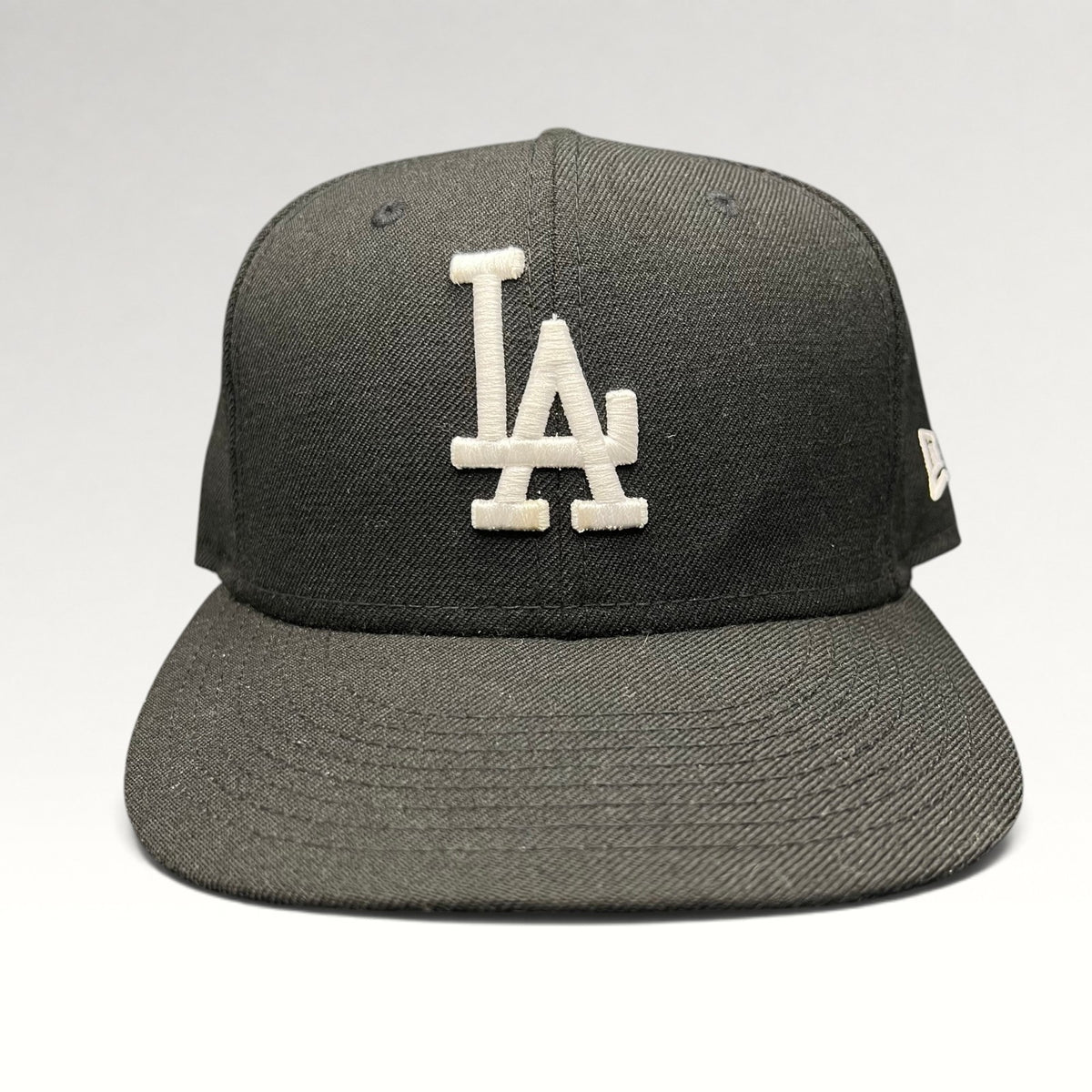 Los Angeles Dodgers New Era 59FIFTY Modern Fitted Hat Size 7, photo 1
