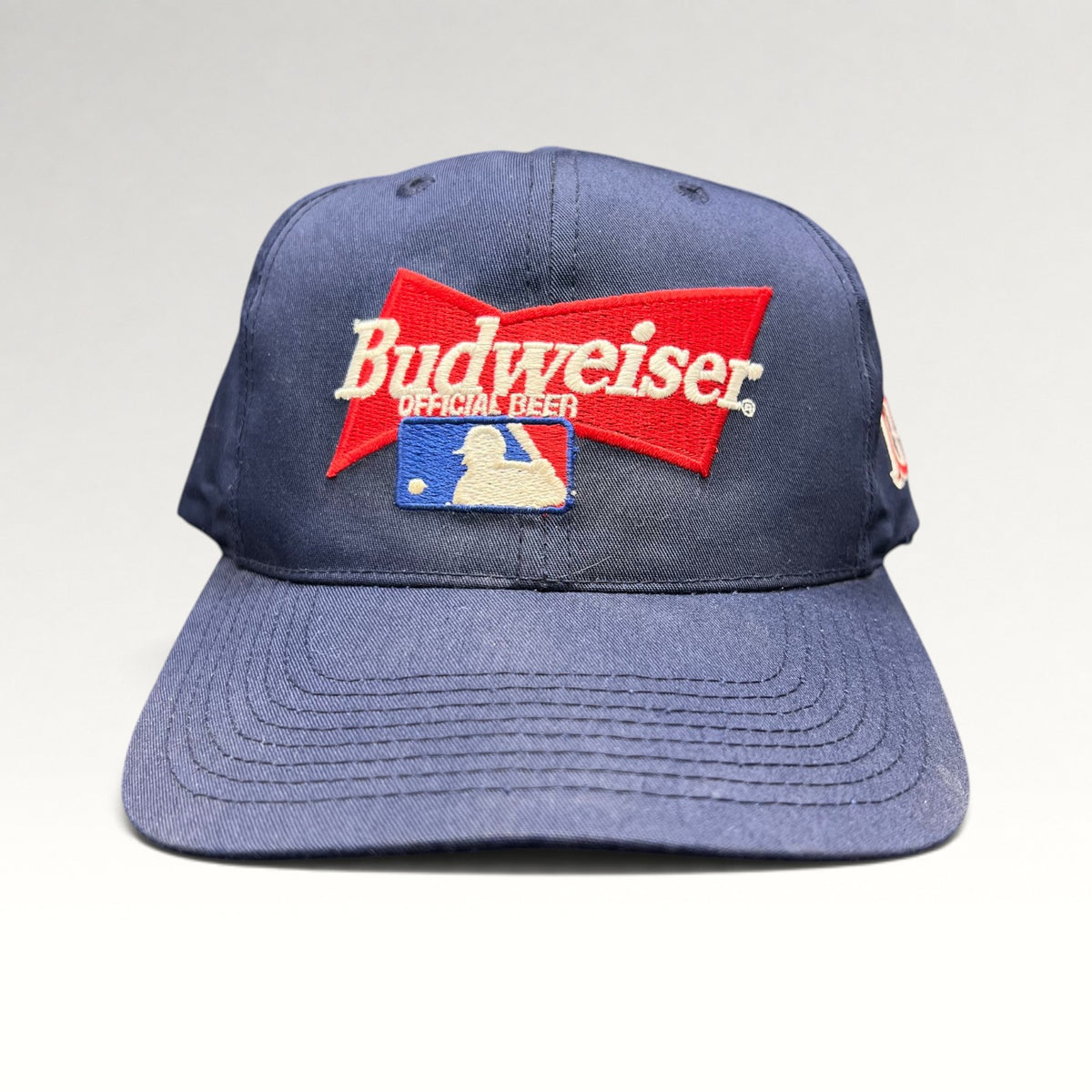 Budweiser Boston Red Sox Outdoor Cap 2000s Snapback Hat, photo 1