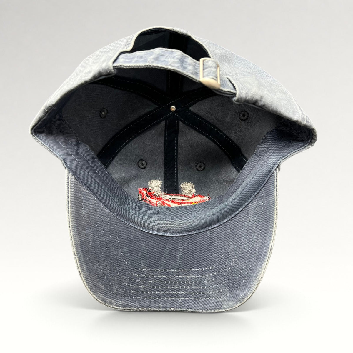 Ferrari Smoking Sports Car 2000s Strapback Hat, photo 6