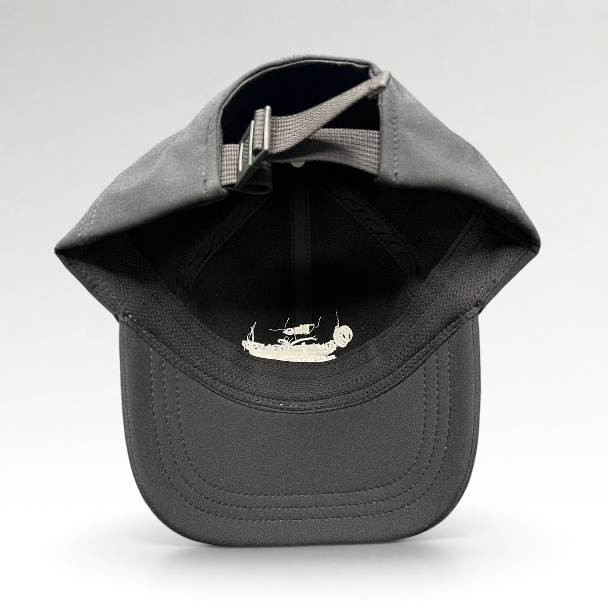 The Walt Disney Company hat, photo 6 of 7