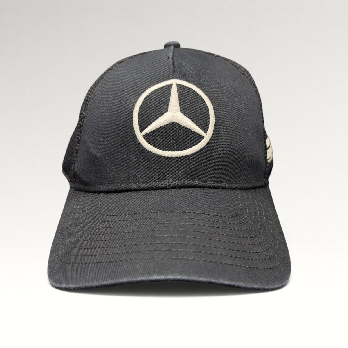 Lewis Hamilton Mercedes FTX Gran Turismo Modern Trucker Hat — photo 1