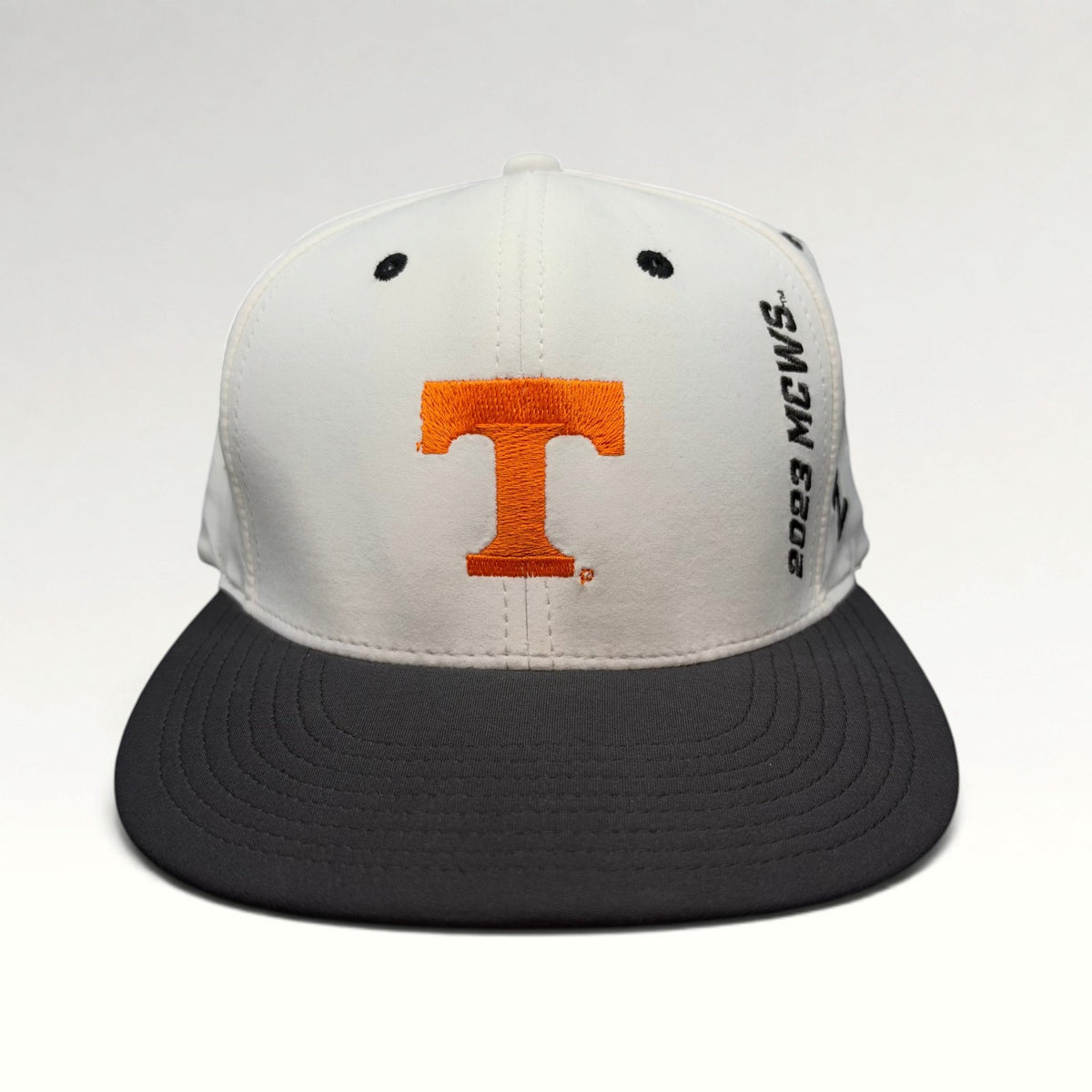 Tennessee MCWS 2023 College World Series Zephyr Fitted Hat Size L, photo 1