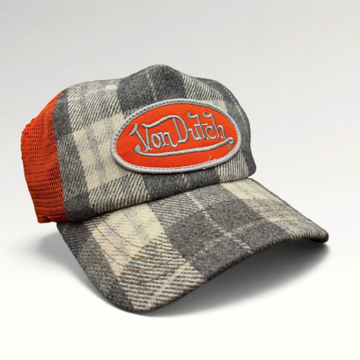 Von Dutch hat, photo 2