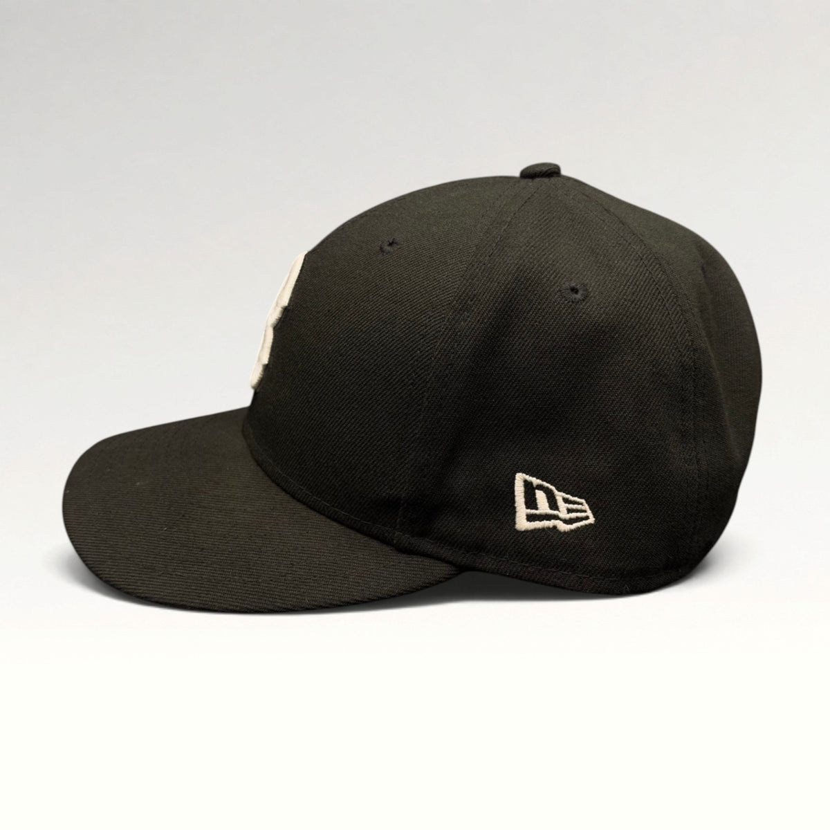 Boston Red Sox New Era 59FIFTY Fitted Hat Size 7 3/8 photo 4