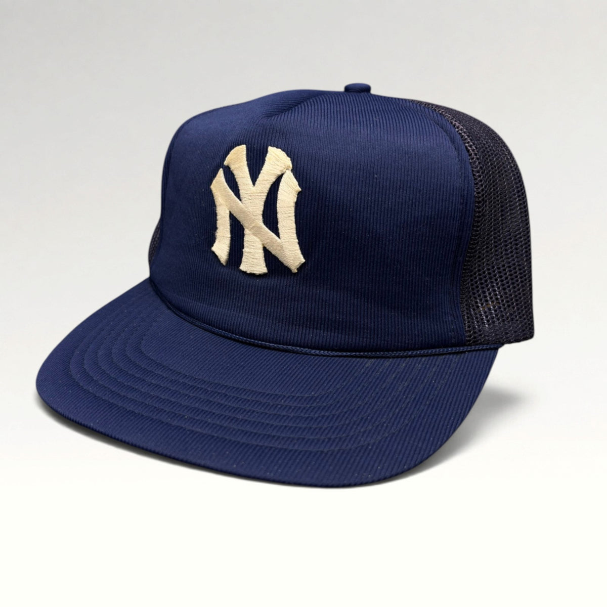 New York Yankees 1980s Trucker Hat photo 3