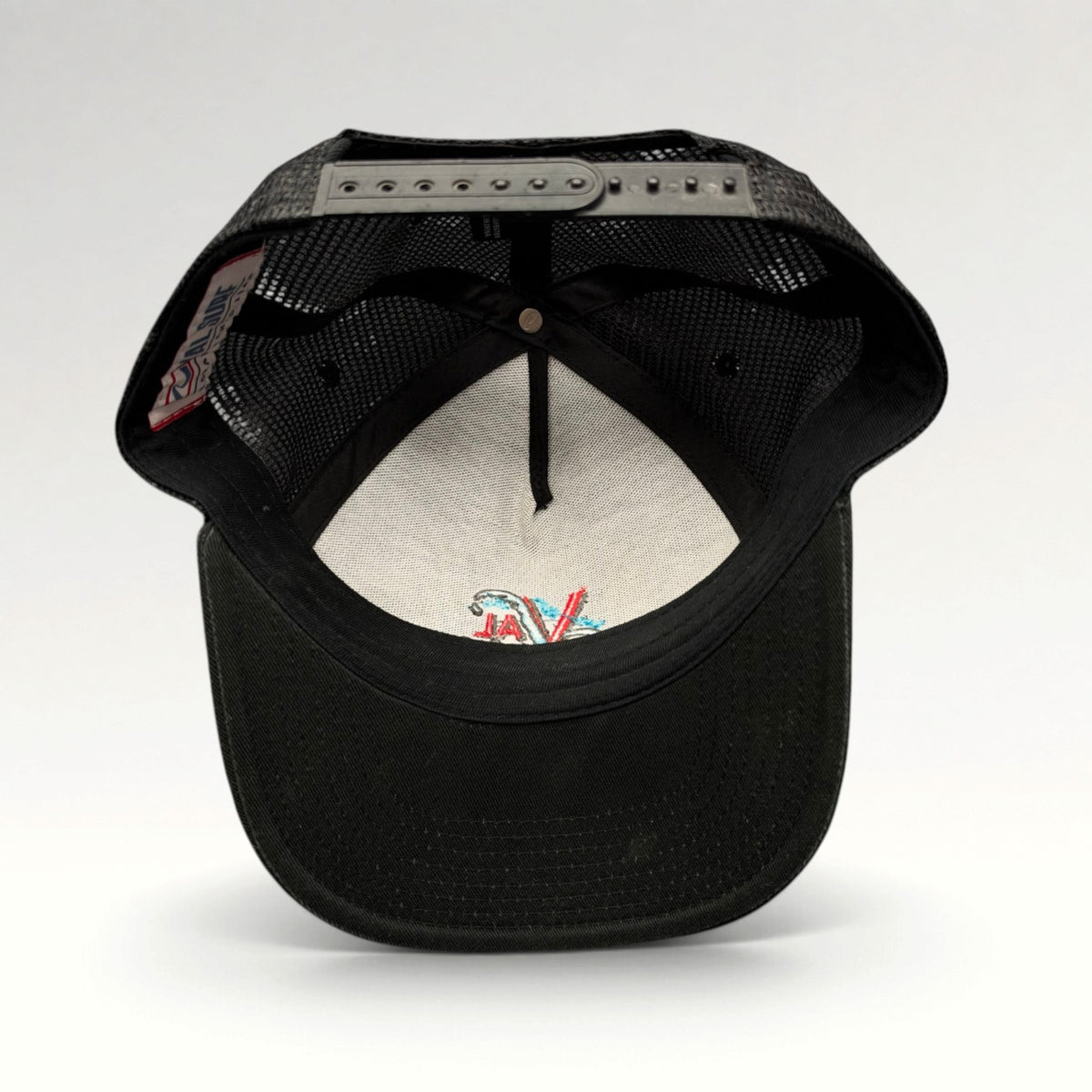 Val Surf Trucker Hat photo 6