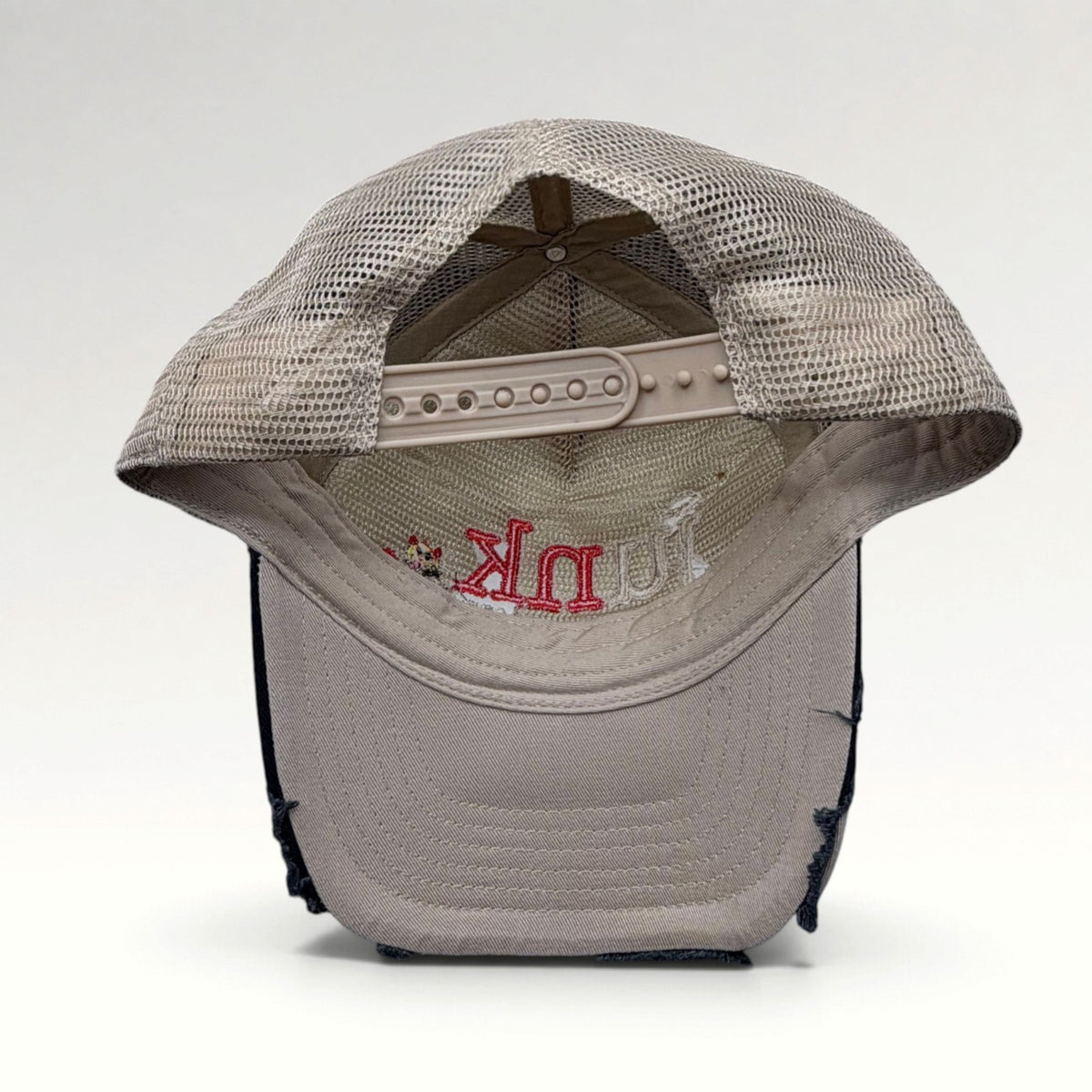 Junk Aspen 2000s Trucker Hat photo 6