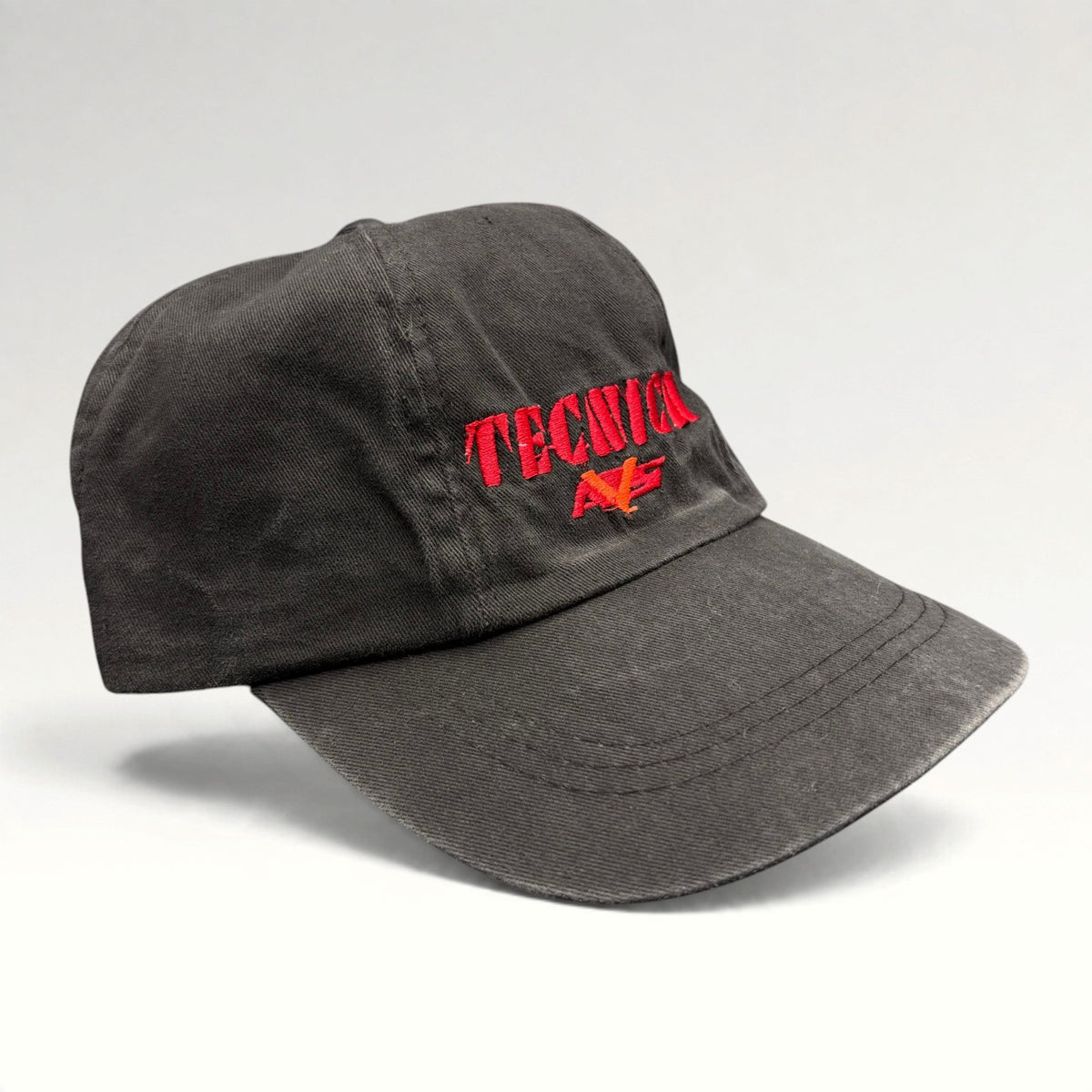 Tecnica AVS hat detail 2