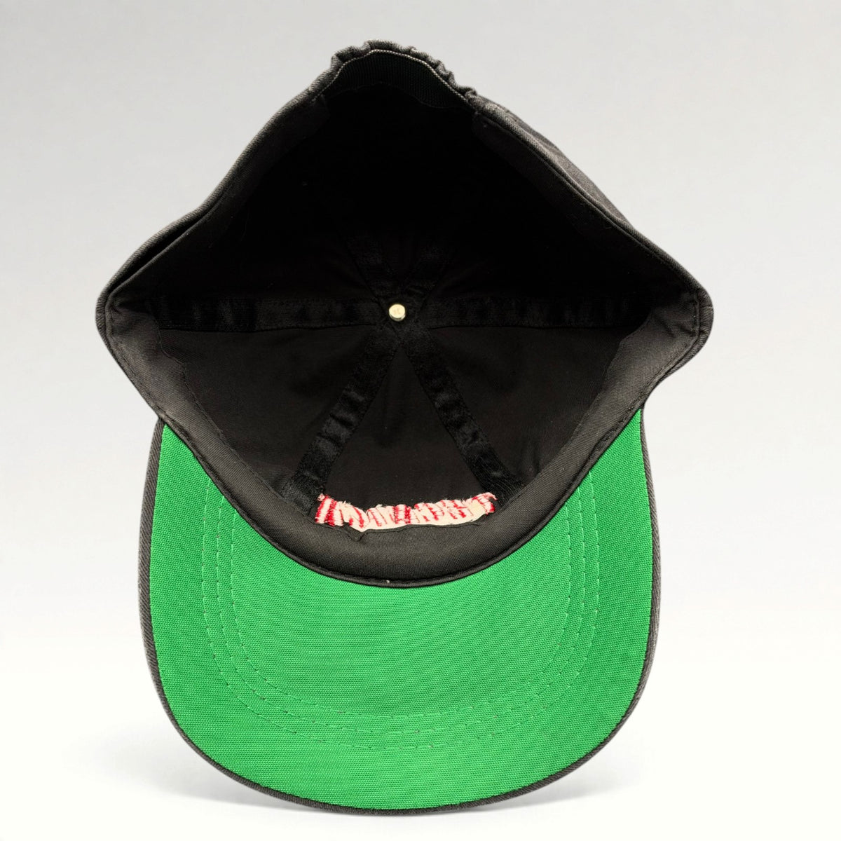 Tecnica AVS hat detail 6