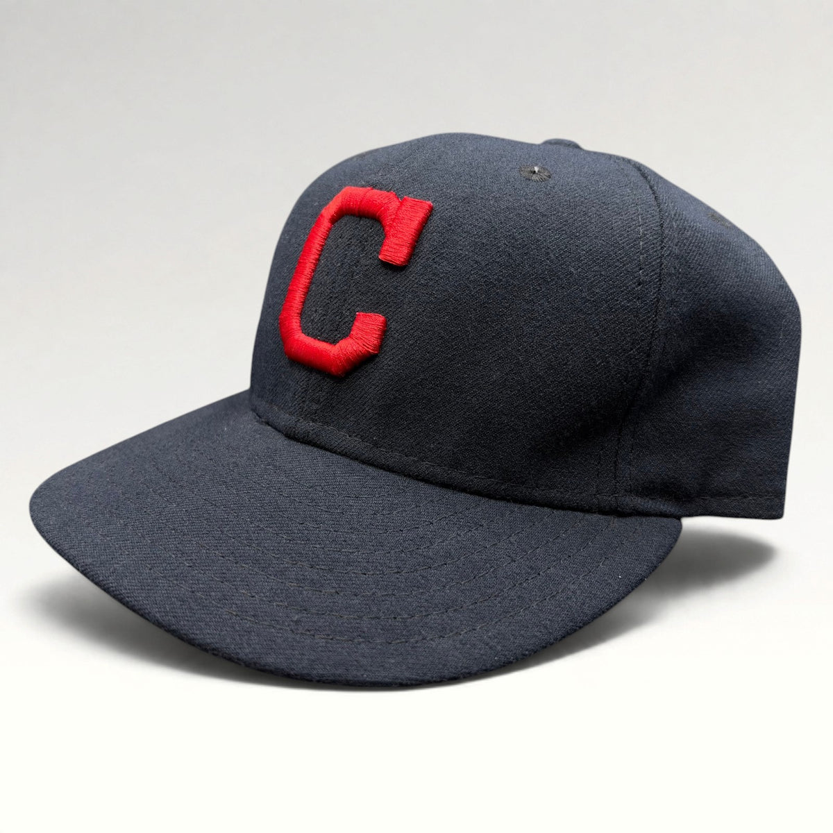 Cleveland Indians Block C New Era 59FIFTY Fitted Hat Size 7 1/8 photo 3