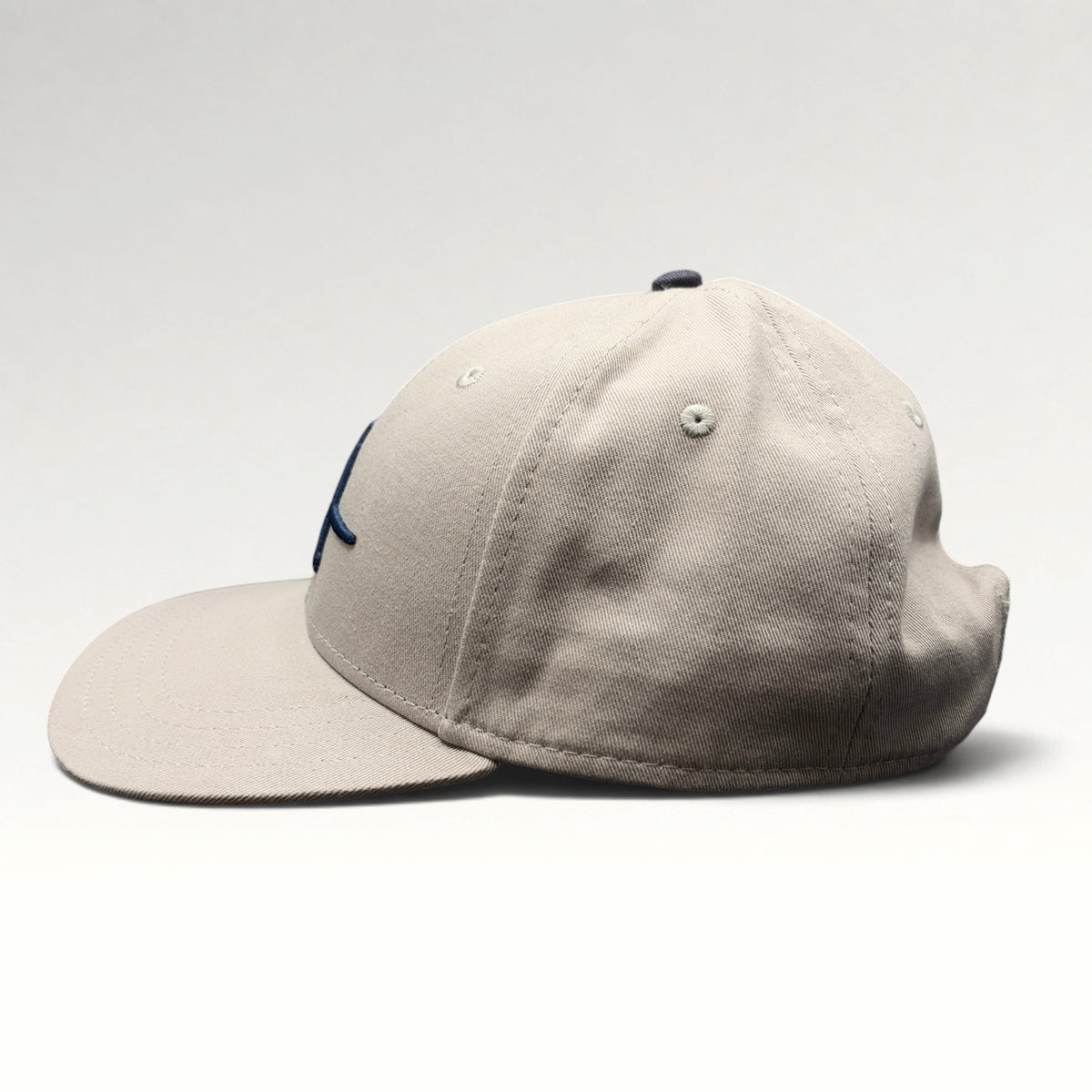 Val Surf LA Logo Snapback Hat photo 4