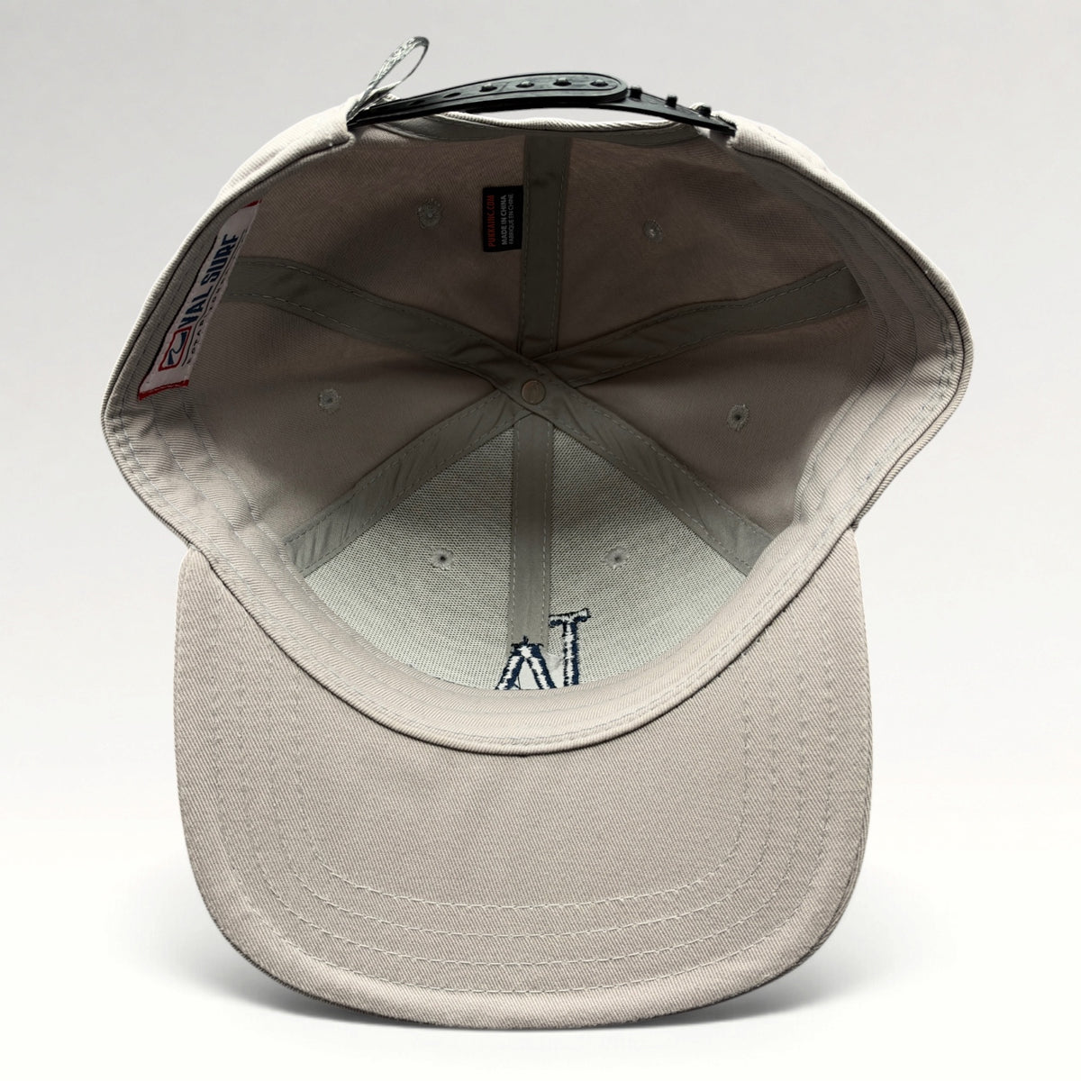 Val Surf LA Logo Snapback Hat photo 6