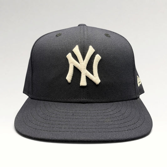 New York Yankees New Era 59FIFTY Fitted Hat Size 7 1/2 photo 1