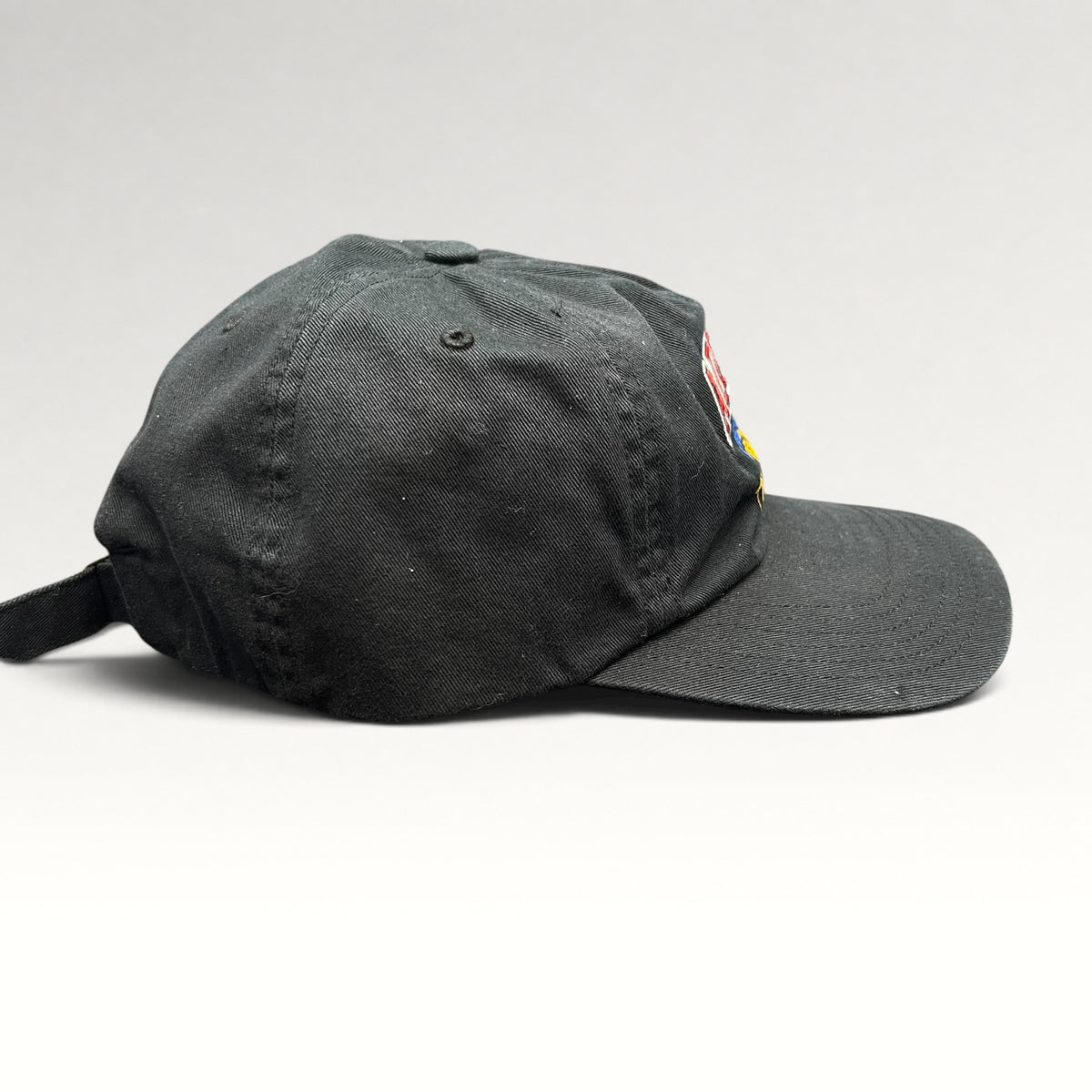 Opposite side view showing adjustable strap