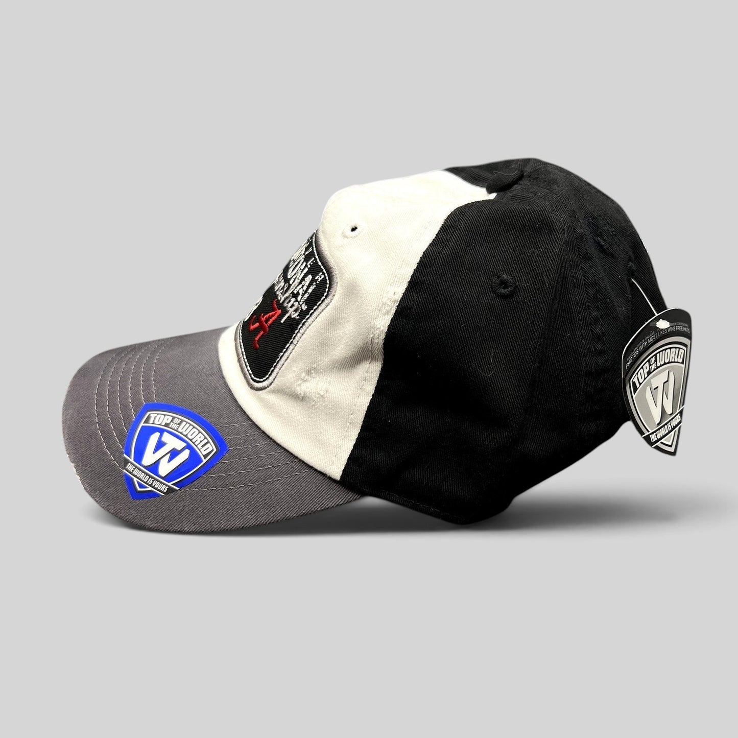 Raree Finds Alabama Crimson Tide 2013 BCS National Championship strapback hat in black, white, and gray.
