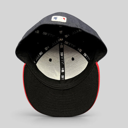 Raree Finds New Era 59FIFTY Atlanta Braves fitted hat showing the interior crown with branded taping and MLB logo