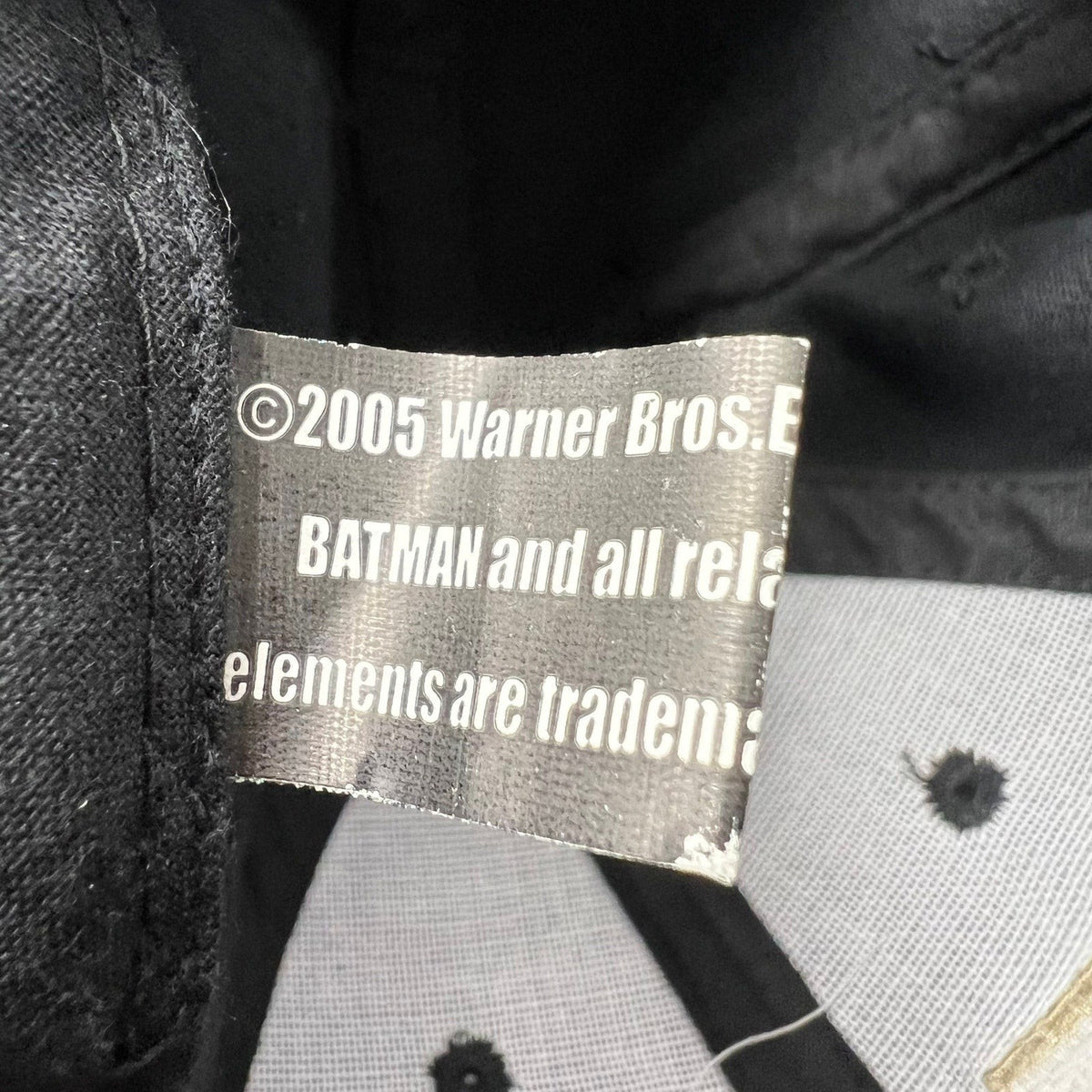 Raree Finds 2005 Batman Begins vintage movie promo hat interior Warner Bros licensing tag