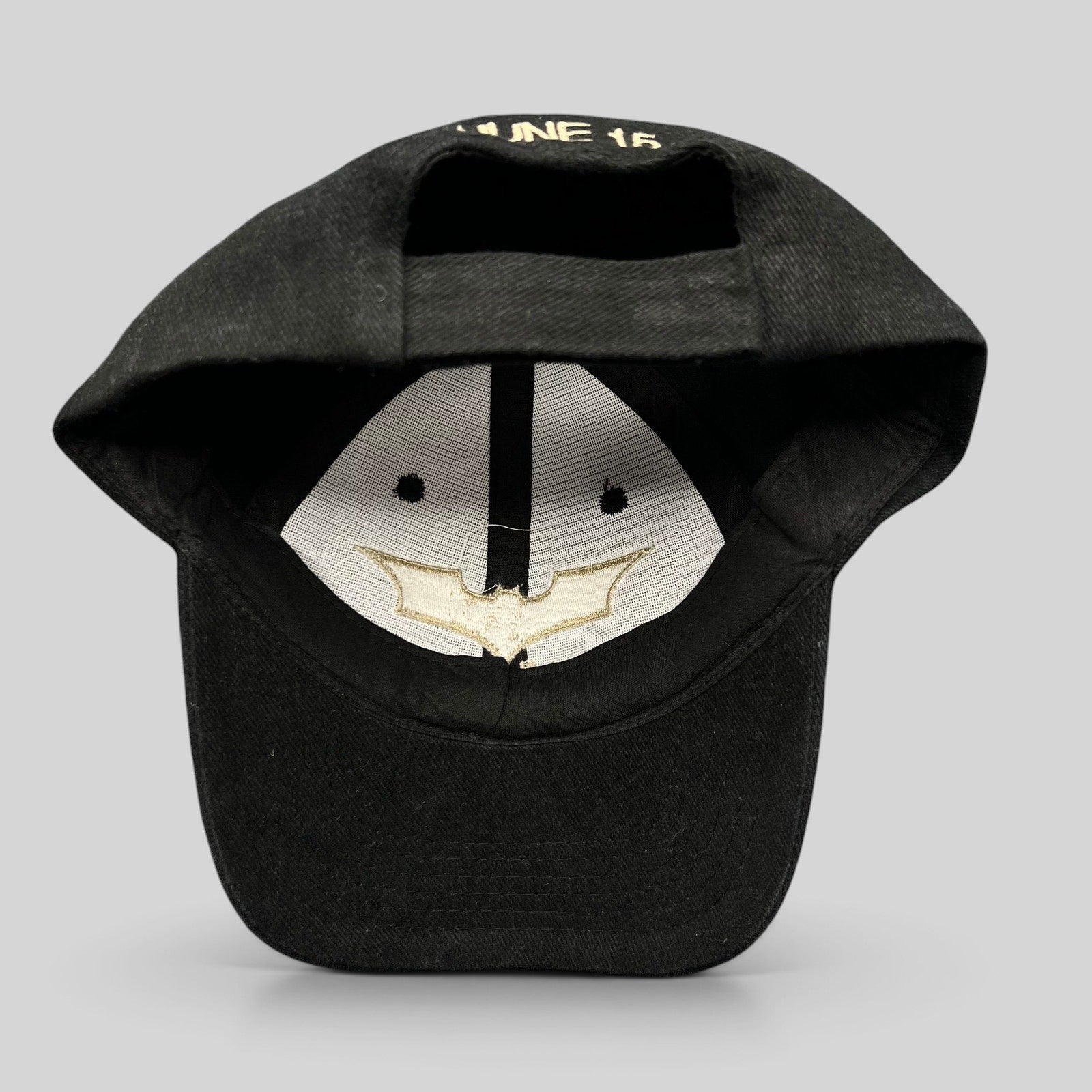Raree Finds vintage 2005 Batman Begins black cotton strapback hat with interior bat symbol embroidery