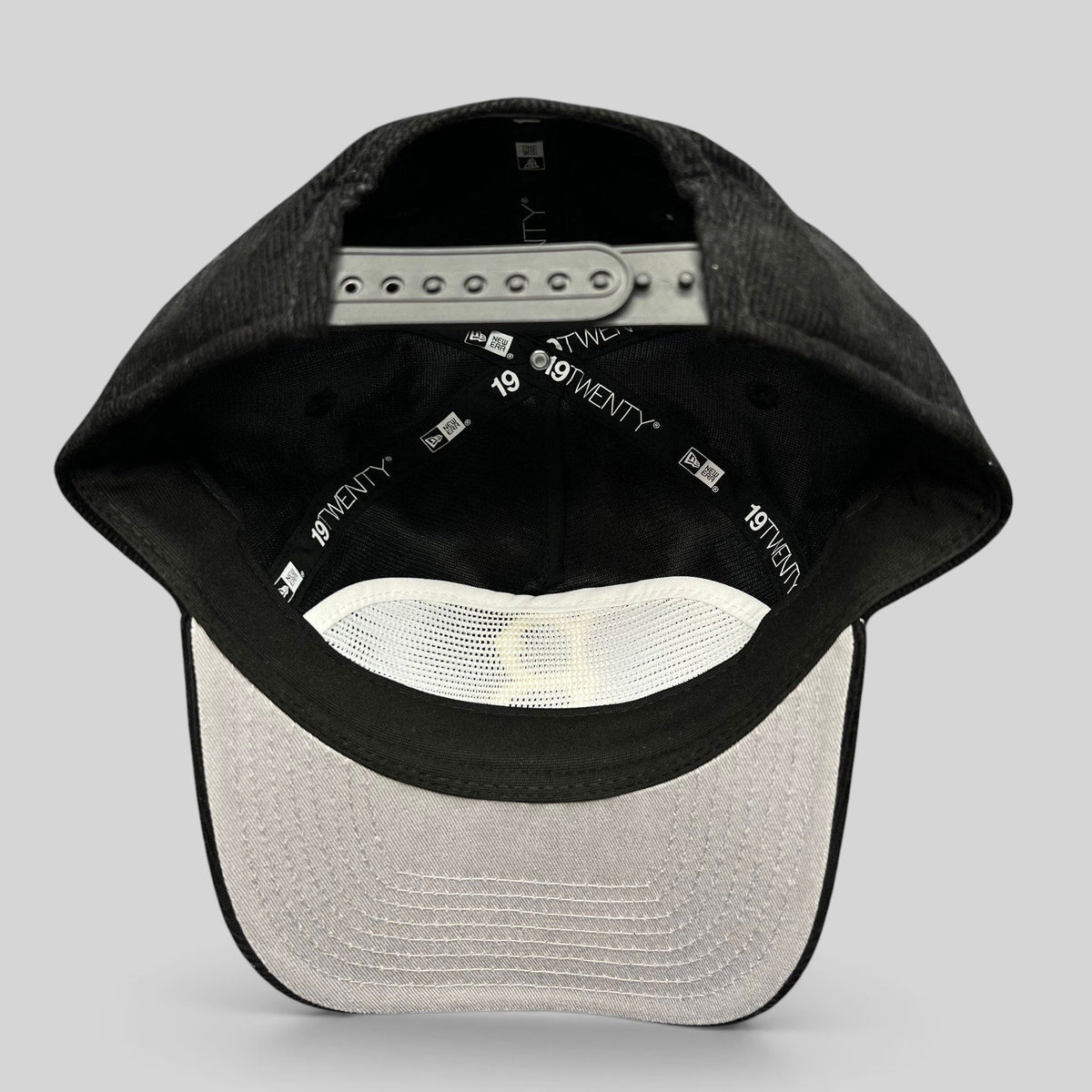 Raree Finds New Era 9TWENTY Brooklyn Dodgers black corduroy snapback hat showing the interior adjustable strap