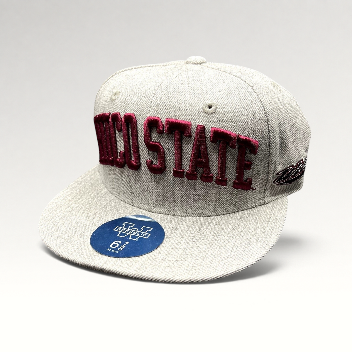 Raree Finds Chico State Wildcats heather gray fitted hat with raised maroon embroidery and flat brim