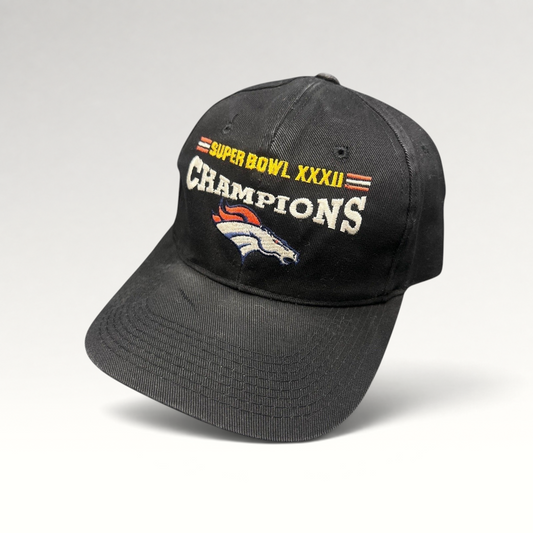 Raree Finds vintage 1998 Denver Broncos Super Bowl XXXII Champions black cotton strapback hat with embroidery