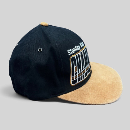 Raree Finds vintage Detroit Red Wings 1997 Stanley Cup Champs Starter snapback hat with black crown and tan suede brim.