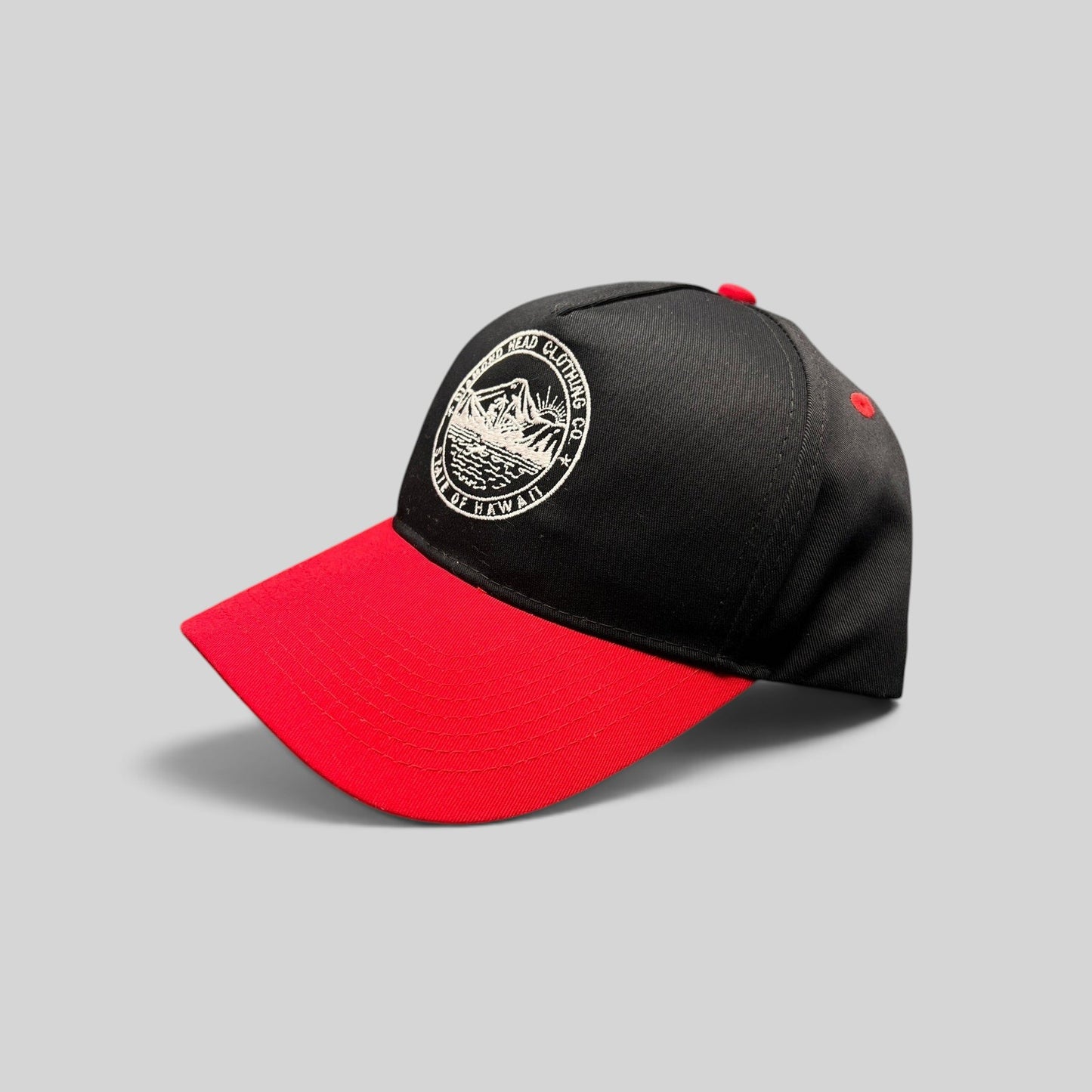 Raree Finds Diamond Head Clothing Co. black and red snapback hat with embroidered Hawaii circular patch