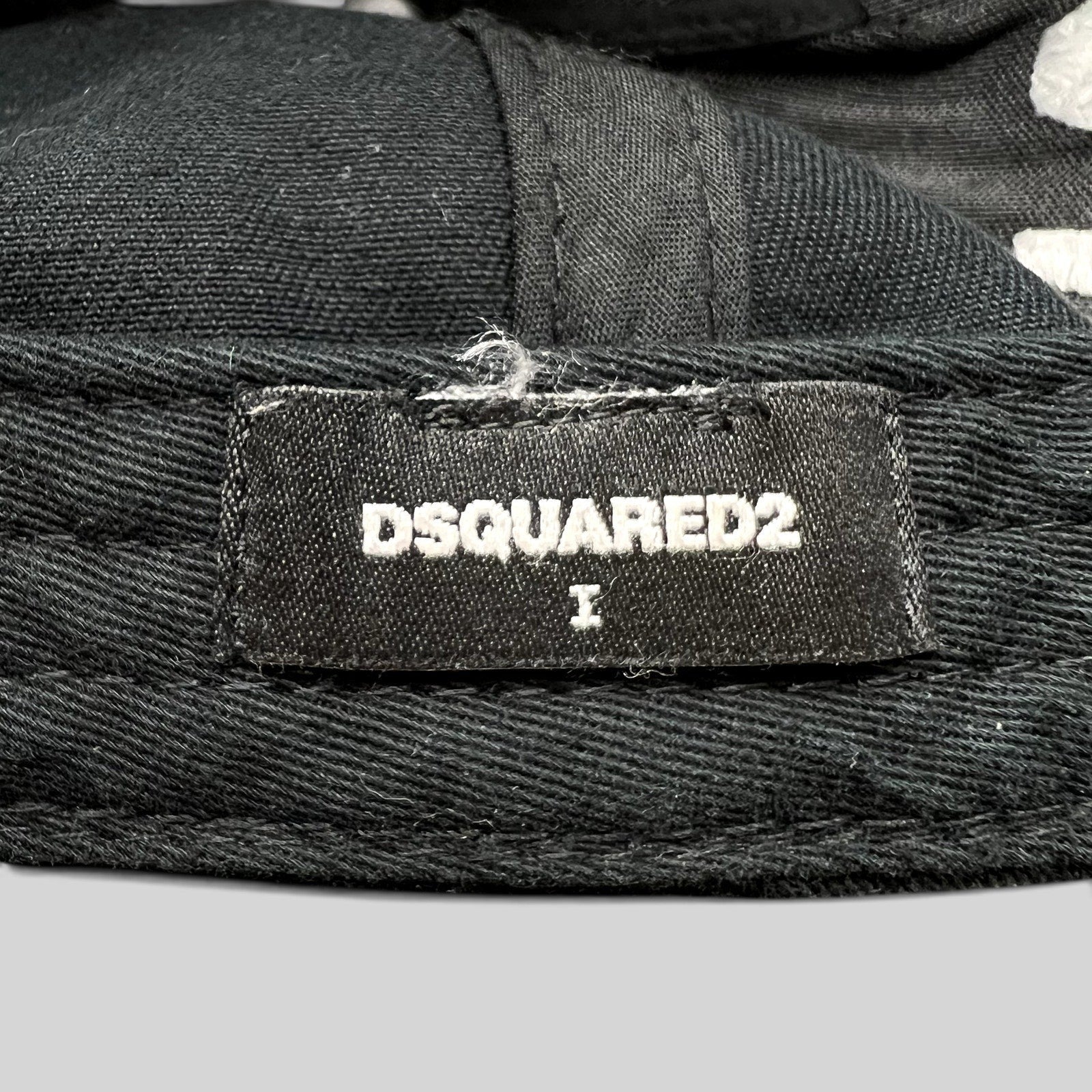 Raree Finds DSQUARED2 black baseball cap interior brand label with white embroidered logo text