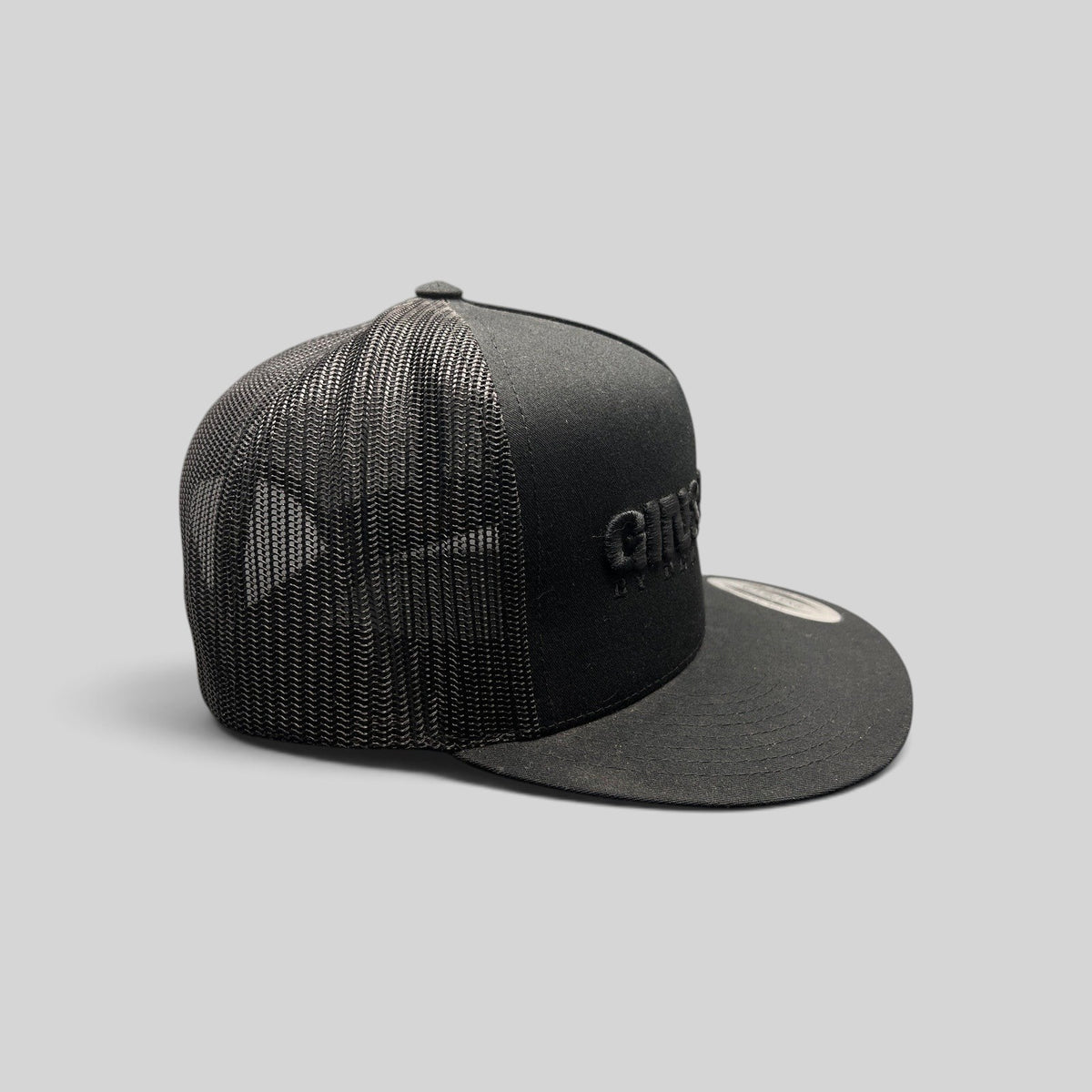 Raree Finds black Gin & Juice snapback hat with puff embroidery and mesh back panels on a flat brim cap.