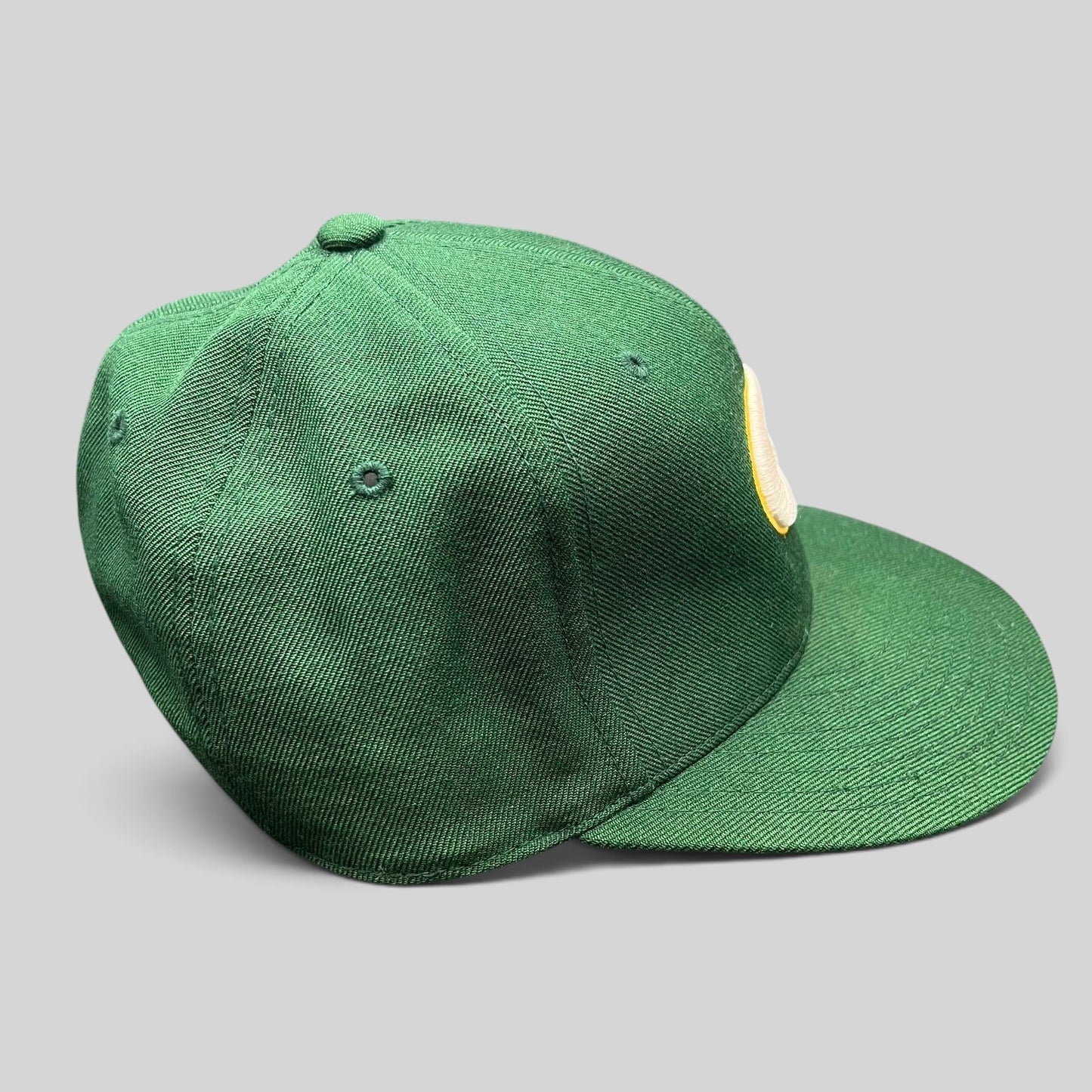 Raree Finds vintage Reebok Green Bay Packers fitted hat in green with embroidered team logo and structured crown