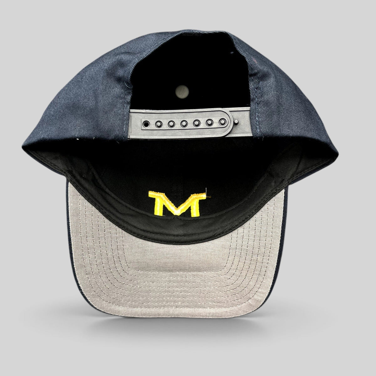 Raree Finds vintage Michigan Wolverines navy blue snapback hat with maize Block M embroidery and gray undervisor