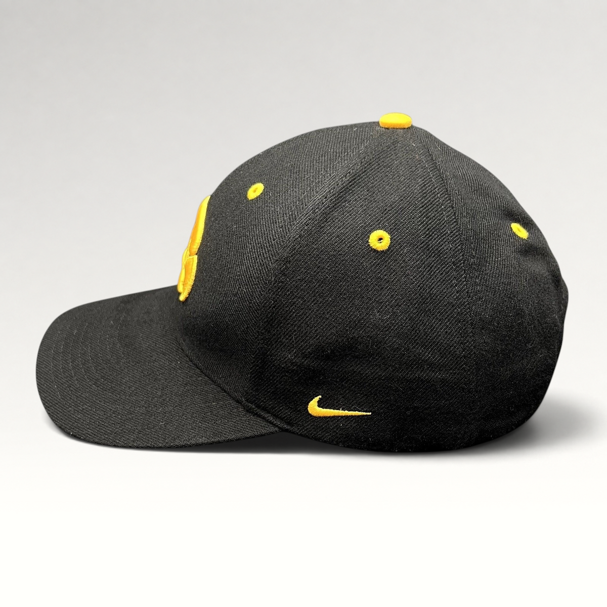 Raree Finds vintage Nike Iowa Hawkeyes black and gold cotton twill strapback hat with embroidered side swoosh