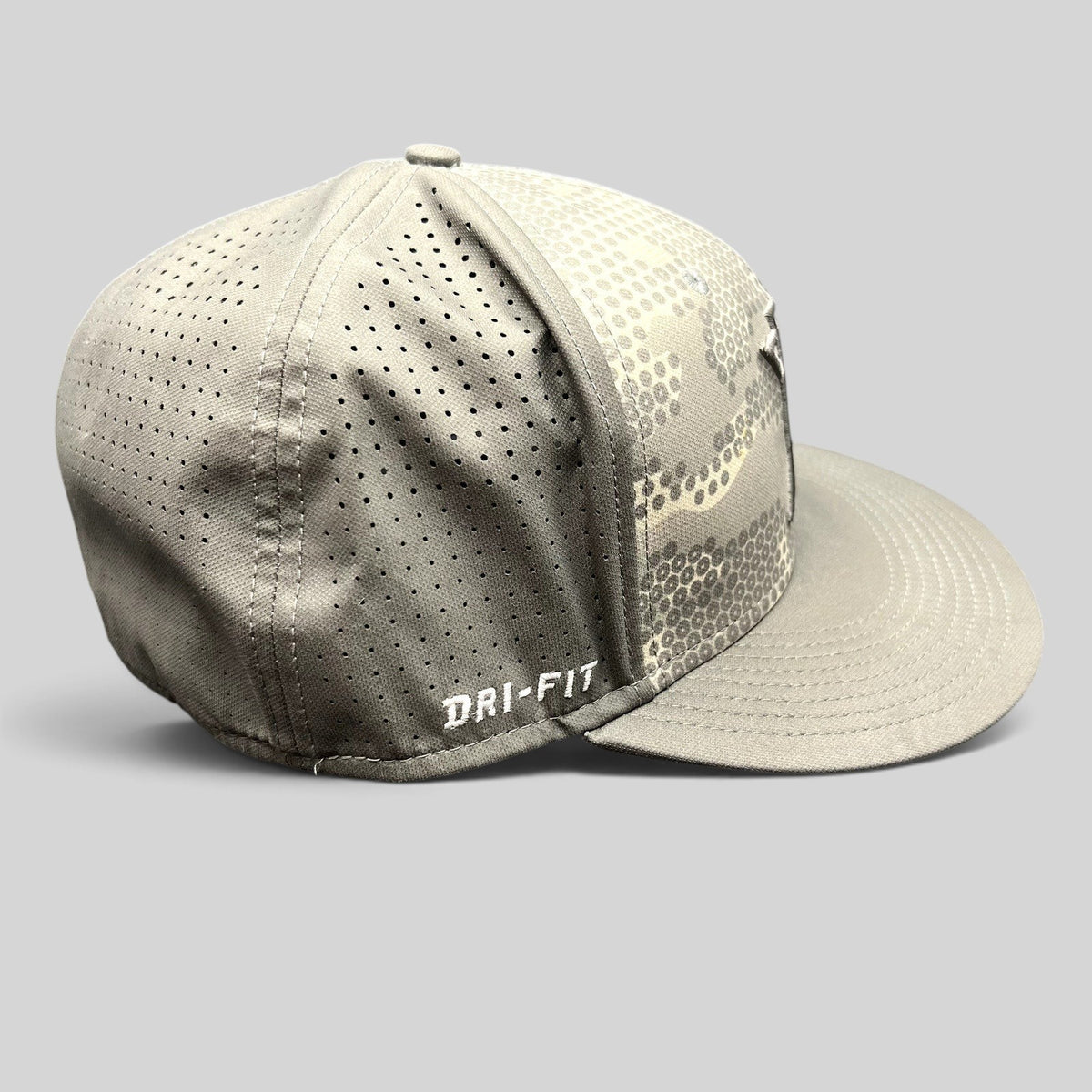 Raree Finds Nike Mike Trout Lunar Vapor gray camo fitted baseball cap with ventilated Dri-FIT side panels