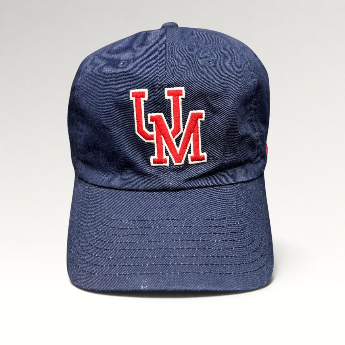 Raree Finds Nike Heritage86 navy blue University of Mobile strapback hat with red and white embroidered UM logo