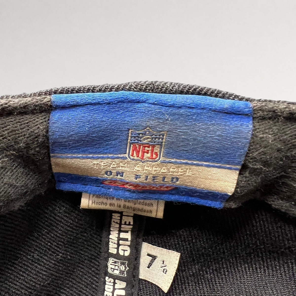 Raree Finds vintage Reebok NFL On-Field Oakland Raiders fitted hat interior label and size 7 1/8 tag