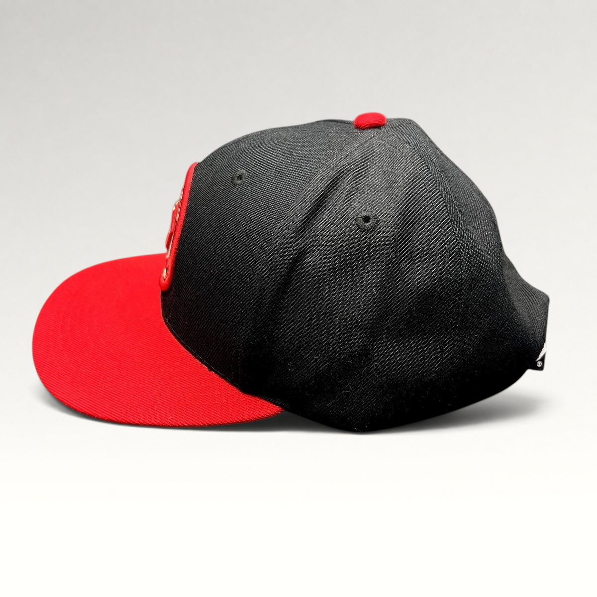 Raree Finds The Rolling Stones Zip Code 2015 tour snapback hat in black with a red brim and embroidered front patch