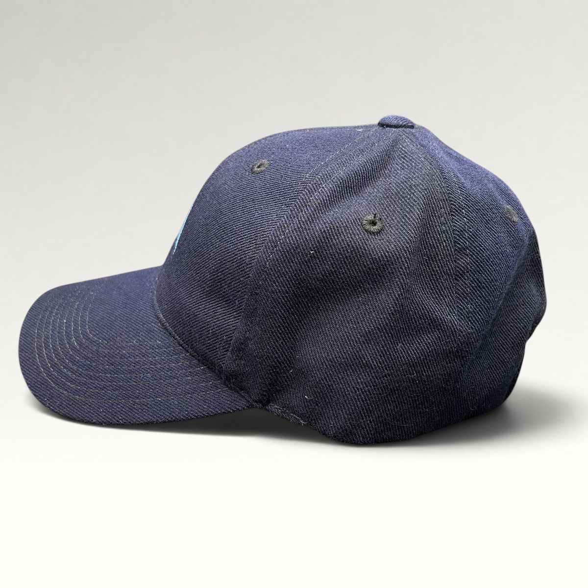 Raree Finds navy blue cotton twill Star Trek 2009 crew strapback hat with Starfleet delta insignia