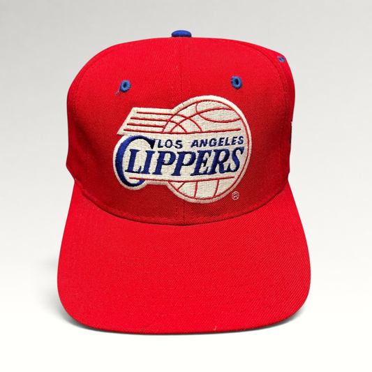 Raree Finds vintage 90s Starter LA Clippers red cap with embroidered script logo and classic basketball graphic