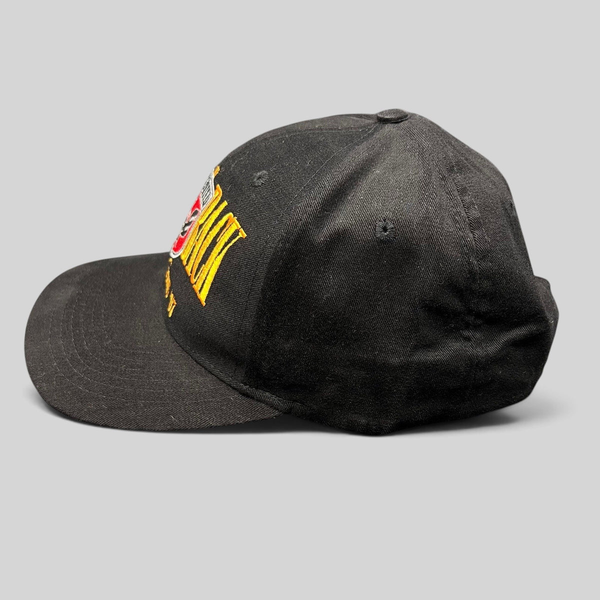 Raree Finds vintage black DC United MLS back-to-back champions snapback hat with embroidered 1996 1997 team crest