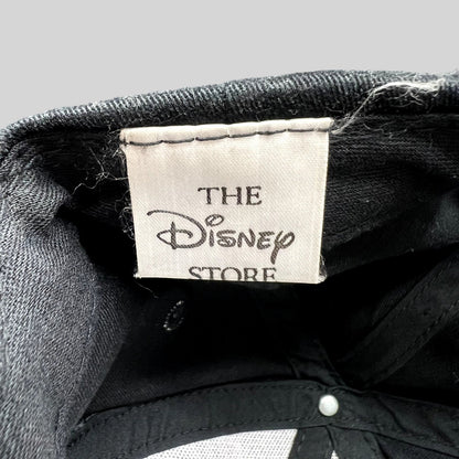 Raree Finds vintage 90s The Disney Store tag inside a black snapback hat