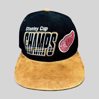 Raree Finds vintage 1997 Detroit Red Wings Stanley Cup Champs Starter strapback hat with black crown and tan brim