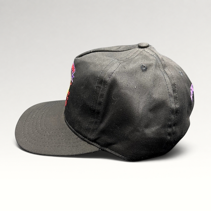 Raree Finds vintage 90s Six Flags Thrill Seeker black snapback hat with colorful embroidered amusement park logo