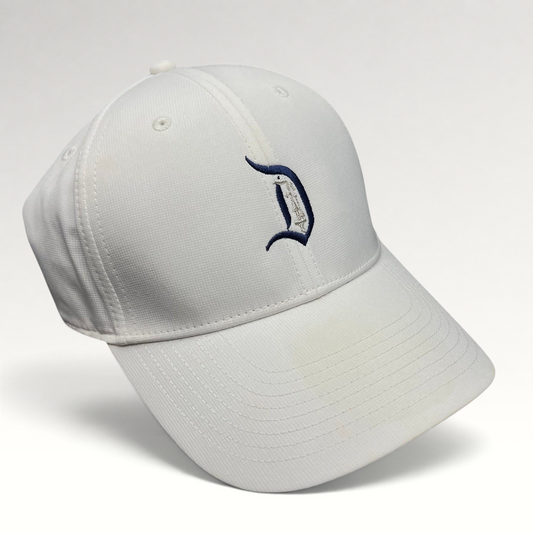 Raree Finds white Nike Legacy 91 Disney cap featuring an embroidered D logo on the front performance fabric