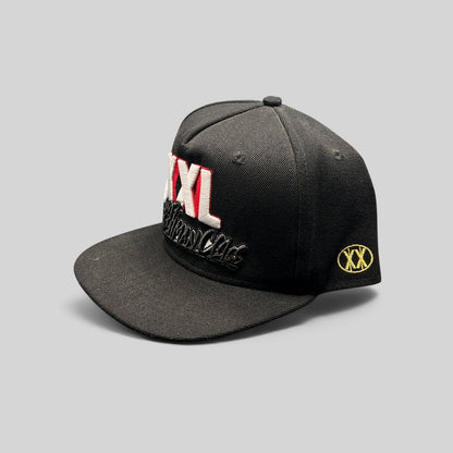 Raree Finds vintage 2017 XXL Freshman Class black snapback hat with 3D embroidery and gold side logo detail.
